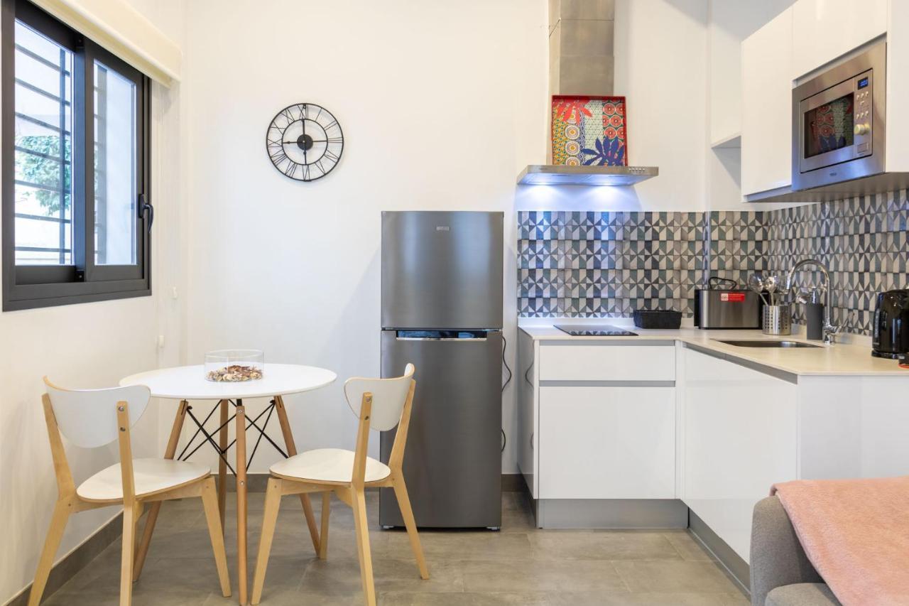 Nine O'Clock Castellar By Valcambre Apartment Seville Exterior photo